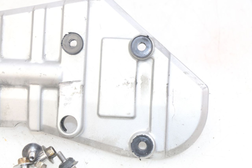 photo de CARTER MOTOR DERECHO KAWASAKI ZX-6R ZX6R 600 (1995 - 1997)