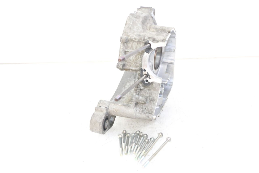 photo de CARTER MOTOR DERECHO MBK MW TRYPTIK 125 (2014 - 2016)