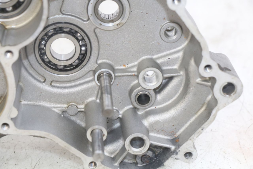 photo de CARTER MOTOR DERECHO PEUGEOT XP6 50 (2006 - 2011)