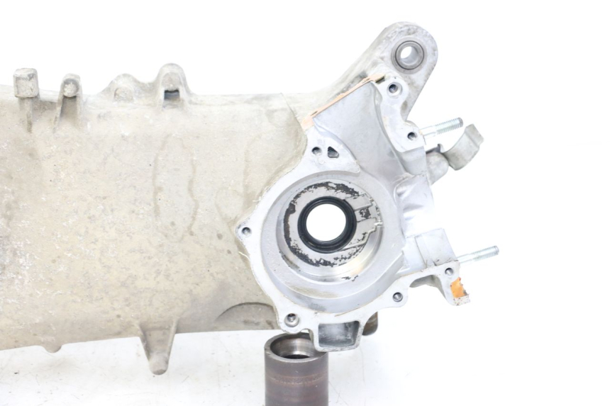 photo de CARTER IZQUIERDO HONDA FES PANTHEON 2T 125 (1998 - 2002)