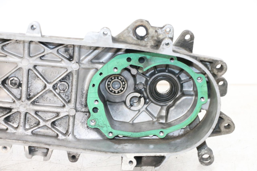 photo de CARTER IZQUIERDO PEUGEOT KISBEE 2T 50 (2010 - 2017) - Zoom calidad de ocasión