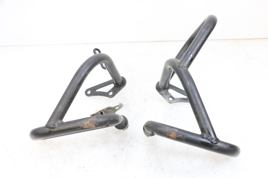 photo de CUBIERTA DEL CILINDRO YAMAHA FJR ABS 1300 (2006 - 2012) - Primer plano técnico
