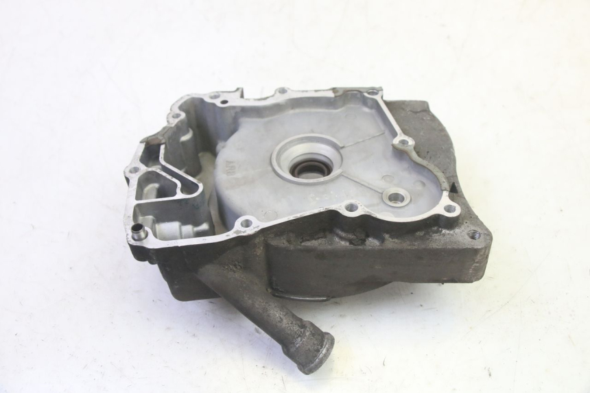 photo de TAPA STATOR SYM FIDDLE 3 III 125 (2014 - 2020) - Detalles de los puntos de fijación