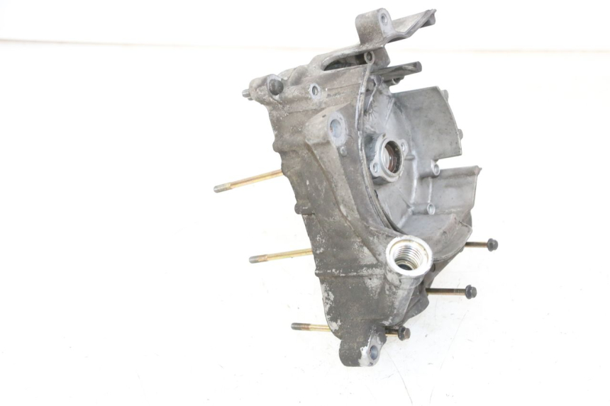 photo de TAPA STATOR KYMCO LIKE 125 (2009 - 2016) - Primer plano técnico