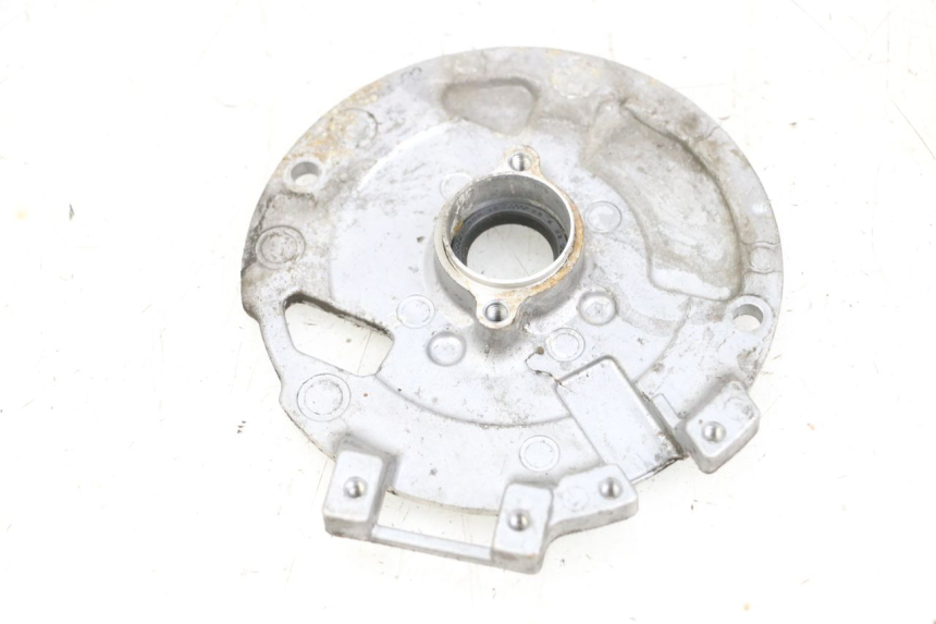 photo de TAPA STATOR YAMAHA NEO'S NEOS 2T 50 (1998 - 2007) - Primer plano técnico