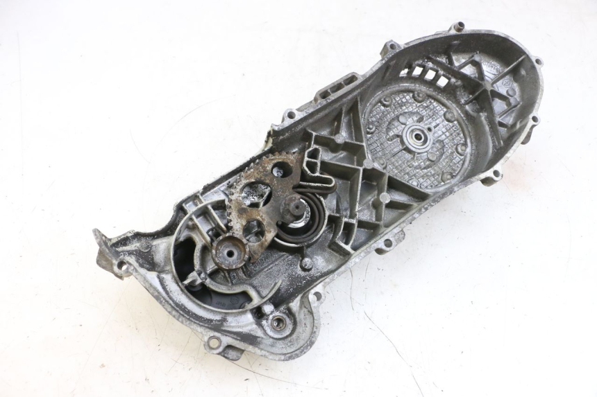 photo de CUBIERTA DEL VARIADOR PIAGGIO FLY 4T 50 (2013 - 2017) - Estado de la superficie y material