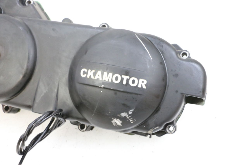 photo de CUBIERTA DEL VARIADOR EUROCKA GTR 50 (2018 - 2021) - Zoom sobre los componentes