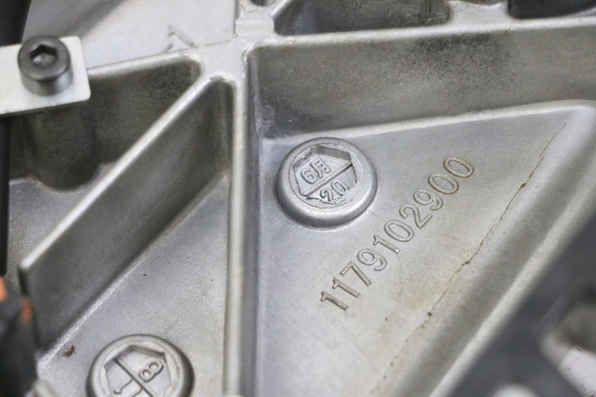 photo de TAPA VARIADOR PEUGEOT KISBEE 2T 50 (2018 - 2022)