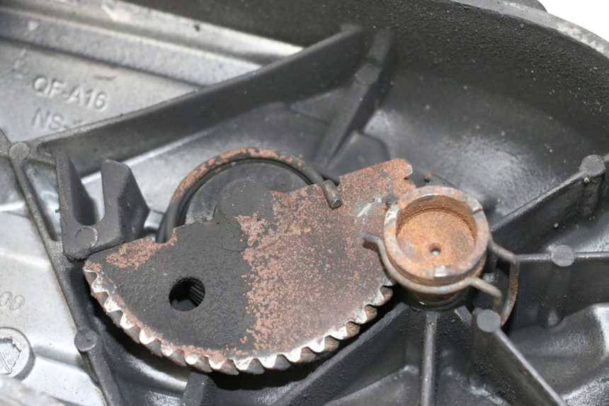 photo de CUBIERTA DEL VARIADOR PEUGEOT KISBEE 2T 50 (2010 - 2017)