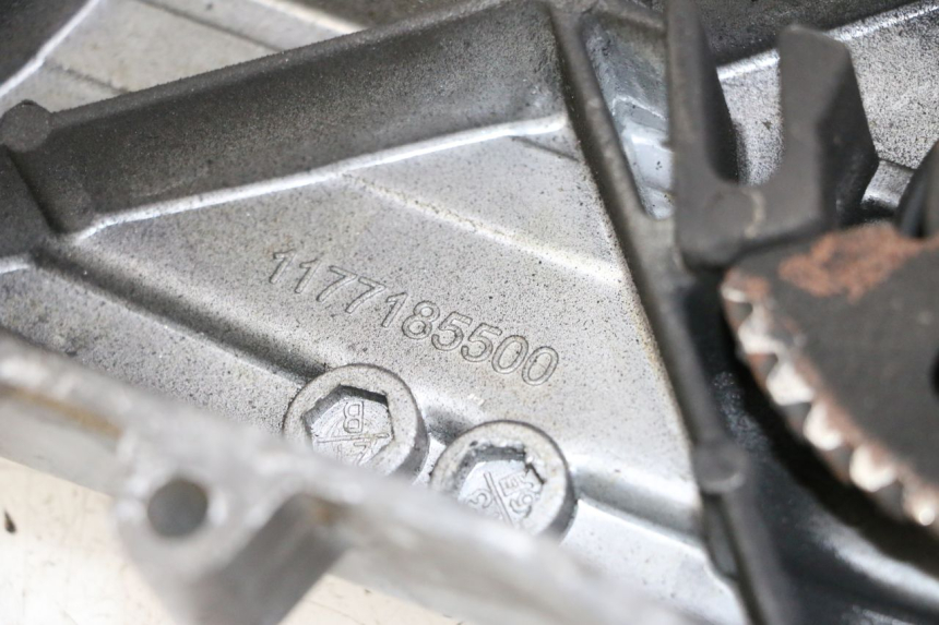 photo de CUBIERTA DEL VARIADOR PEUGEOT KISBEE 2T 50 (2010 - 2017)