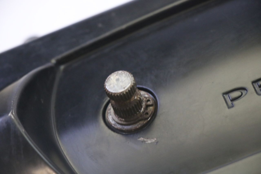 photo de CUBIERTA DEL VARIADOR PEUGEOT KISBEE 2T 50 (2010 - 2017)