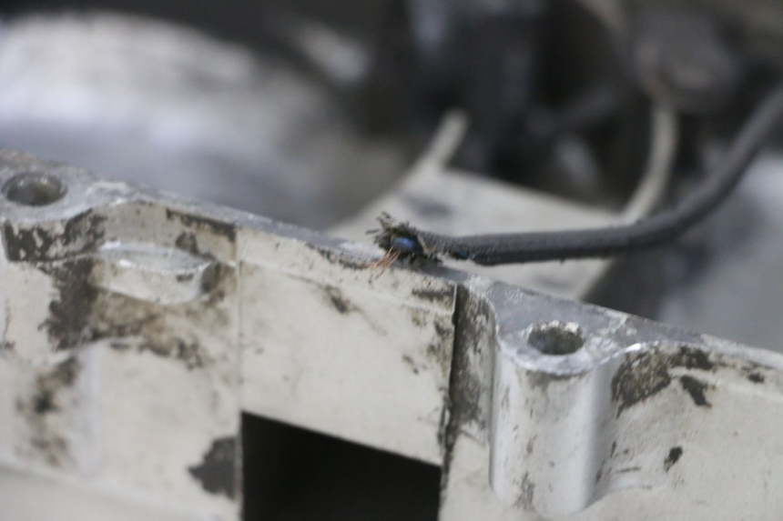 photo de CUBIERTA DEL VARIADOR PEUGEOT KISBEE 4T 50 (2010 - 2017) - Otra perspectiva