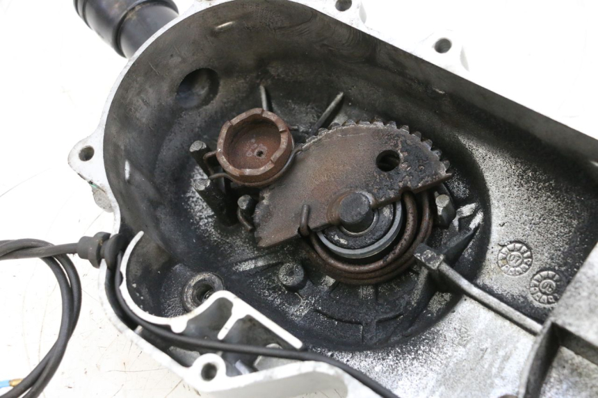 photo de CUBIERTA DEL VARIADOR PEUGEOT KISBEE 4T 50 (2010 - 2017) - Vista general del producto