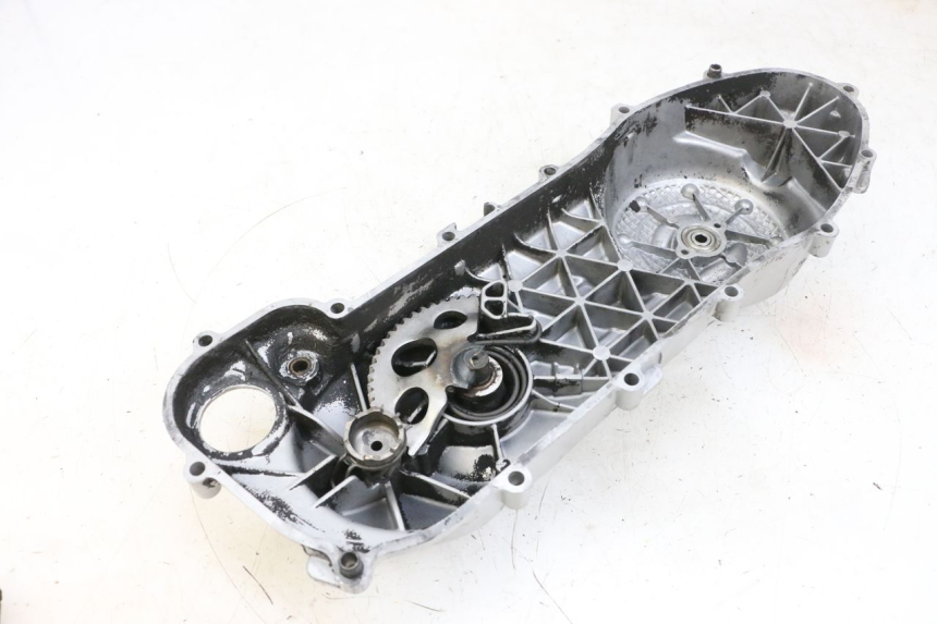 photo de CUBIERTA DEL VARIADOR PIAGGIO NEW TYPHOON 50 (2018 - 2021) - Detalles de los puntos de fijación