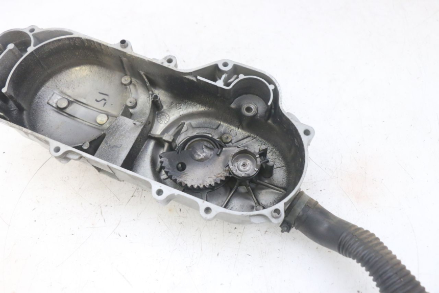 photo de CUBIERTA DEL VARIADOR JM MOTORS SANTANA 50 (2014 - 2023) - Primer plano técnico