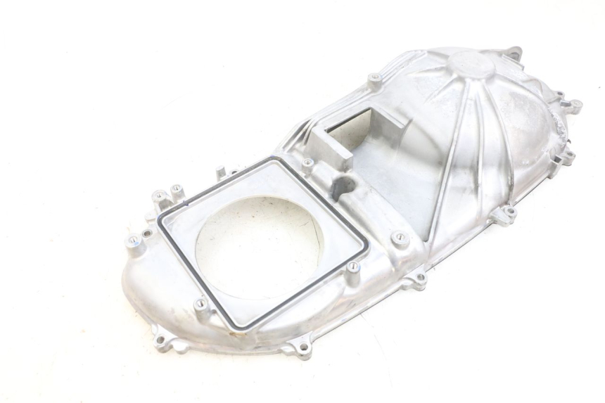 photo de TAPA VARIADOR YAMAHA TRICITY 300 (2020 - 2024) - Primer plano técnico