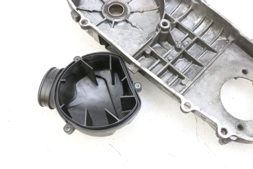 photo de CUBIERTA DEL VARIADOR YAMAHA X-MAX XMAX 125 (2010 - 2014) - Otra perspectiva