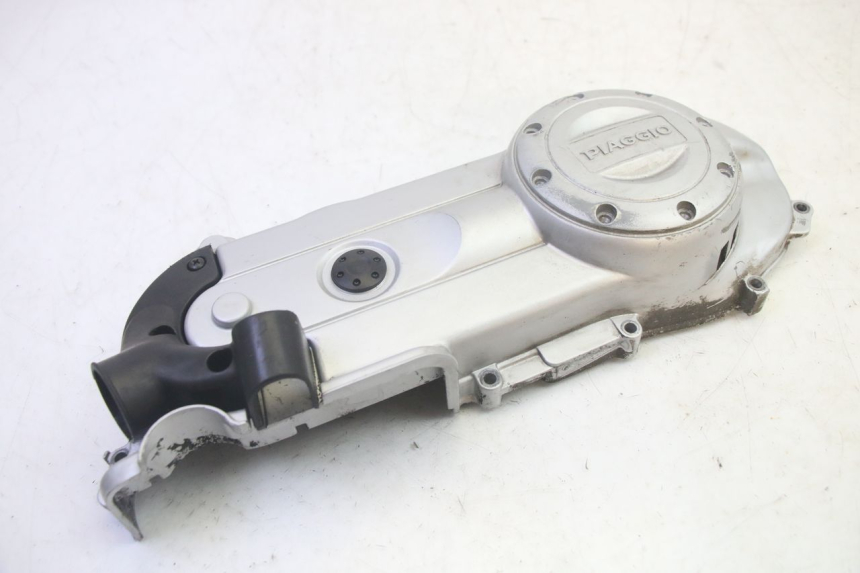 photo de CUBIERTA DEL VARIADOR PIAGGIO ZIP 4T 50 (2018 - 2020) - Detalles de los puntos de fijación