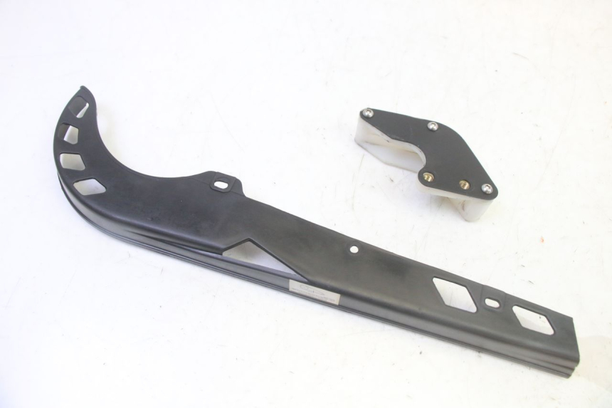 photo de CUBRECADENA APOLLO RFZ 125