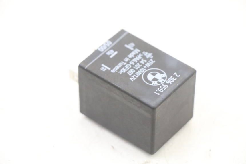 photo de RELE INTERMITENTE BMW C1 125 (2000 - 2003)