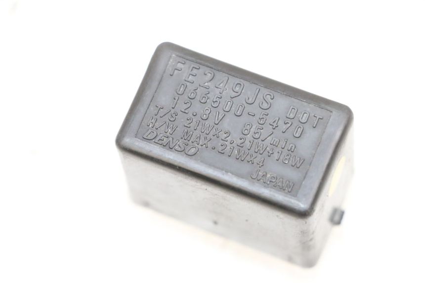 photo de RELE INTERMITENTES SUZUKI BURGMAN 650 (2013 - 2020)