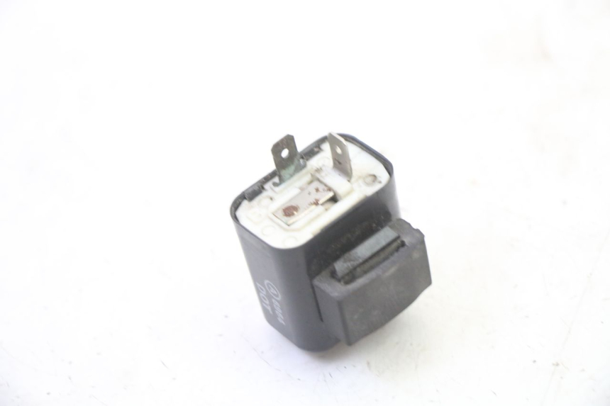 photo de RELE INTERMITENTES APRILIA ETX 125 (1998 - 2002)