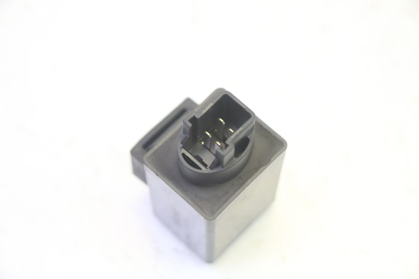 photo de CENTRALITA DE INTERMITENTES HONDA FES S-WING SWING ABS 125 (2007 - 2015)