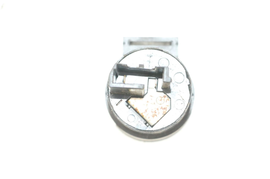 photo de RELE INTERMITENTES MBK FLAME X 125 (2007 - 2016) - Otra perspectiva