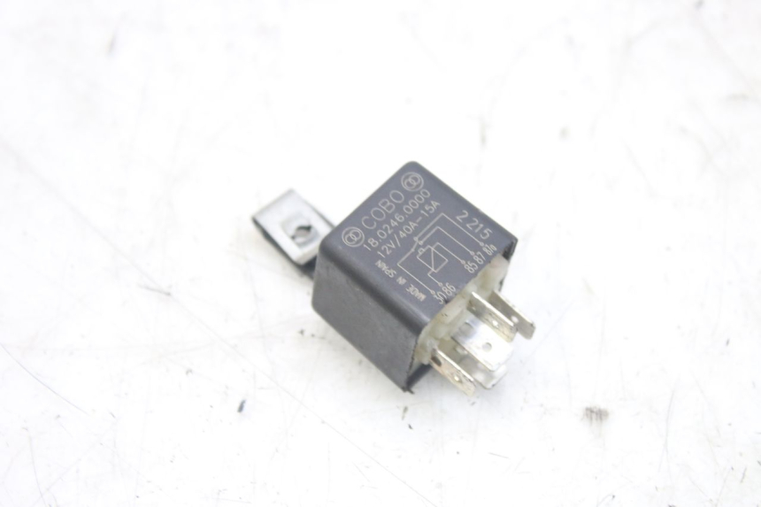 photo de RELE INTERMITENTE PIAGGIO FLY 4T 50 (2013 - 2017)