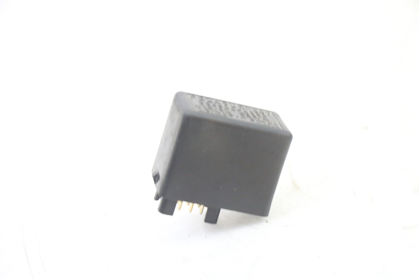 photo de RELE INTERMITENTES SUZUKI GSR 750 (2011 - 2017)