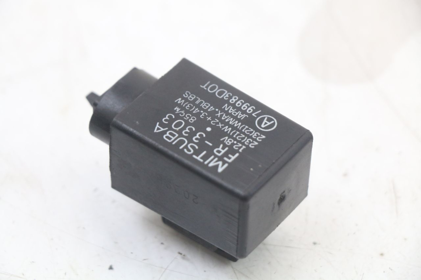 photo de RELE INTERMITENTES HONDA CBR F 1000 (1993 - 1996)