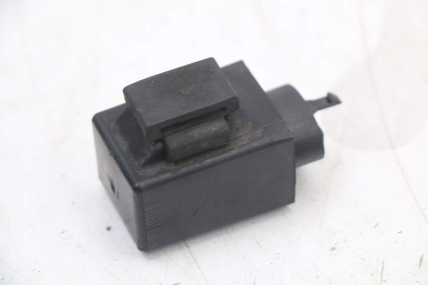 photo de RELE INTERMITENTES HONDA CBR F 1000 (1993 - 1996)