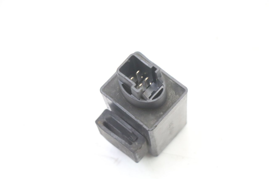 photo de CENTRALITA DE INTERMITENTES HONDA FES S-WING SWING ABS 125 (2007 - 2015)