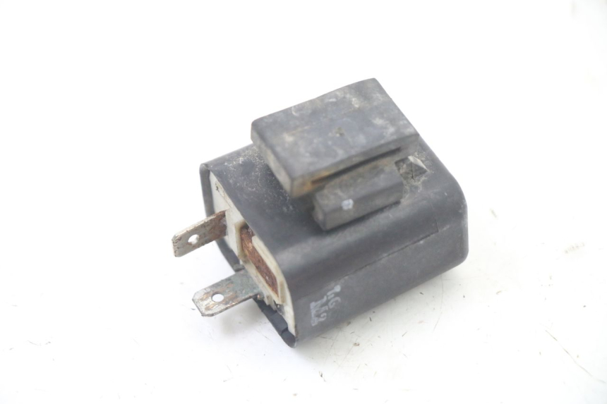 photo de RELE INTERMITENTES HONDA MTX TC02 125 (1987 - 1989)