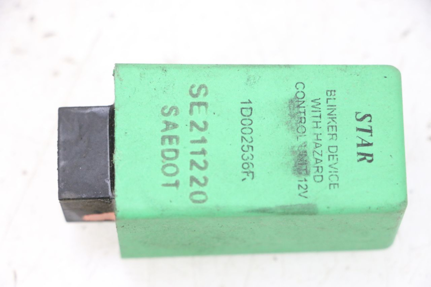 photo de RELE INTERMITENTES PIAGGIO MP3 HPE 300 (2019 - 2026) - Otra perspectiva