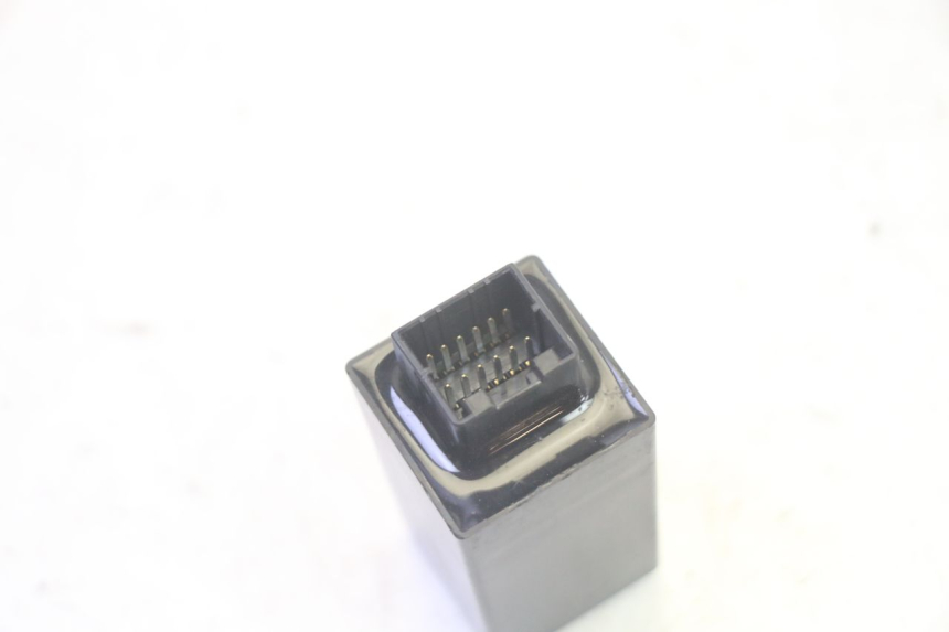 photo de RELE INTERMITENTES PIAGGIO MP3 500 (2016 - 2018) - Zoom estado de uso