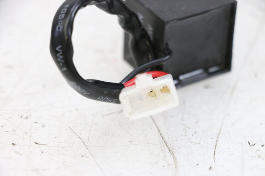 photo de RELE INTERMITENTES YAMAHA MT-07 MT07 ABS 700 (2018 - 2020) - Detalle de la pieza