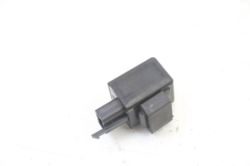 photo de RELE INTERMITENTES HONDA NTV DEAUVILLE 650 (2001 - 2006)
