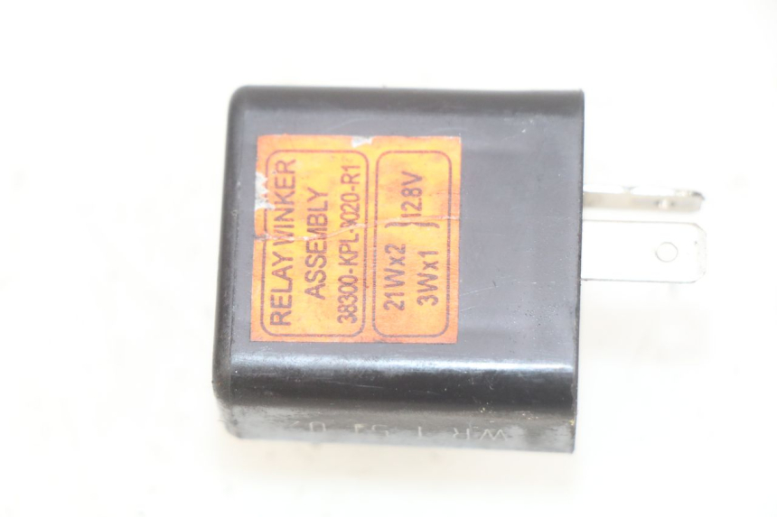 photo de RELE INTERMITENTE HONDA SCV LEAD 100 (2003 - 2007)