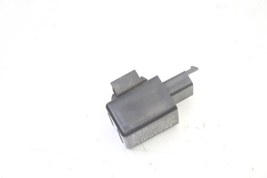 photo de RELE INTERMITENTES HONDA ST PAN EUROPEAN 1300 (2002 - 2013)