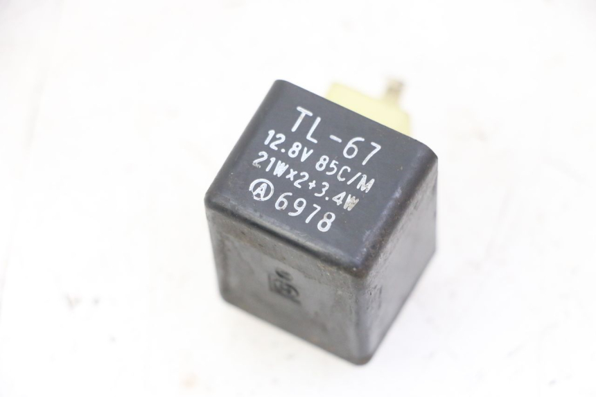photo de CENTRALITA DE INTERMITENTES SUZUKI BURGMAN 125 (2007 - 2014)