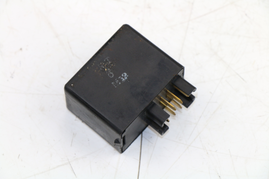 photo de RELE INTERMITENTES SUZUKI GSX R 750 (1996 - 2000) - Detalle de la pieza