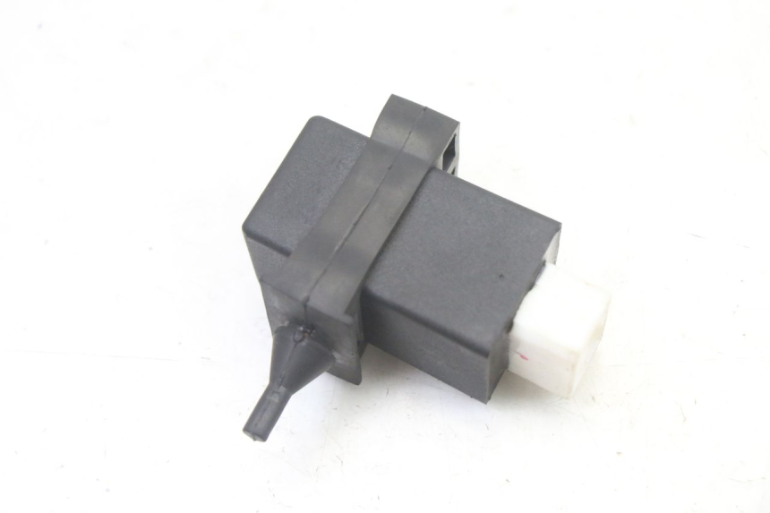 photo de CENTRALITA DE INTERMITENTES APRILIA SXR 50 (2021 - 2023)