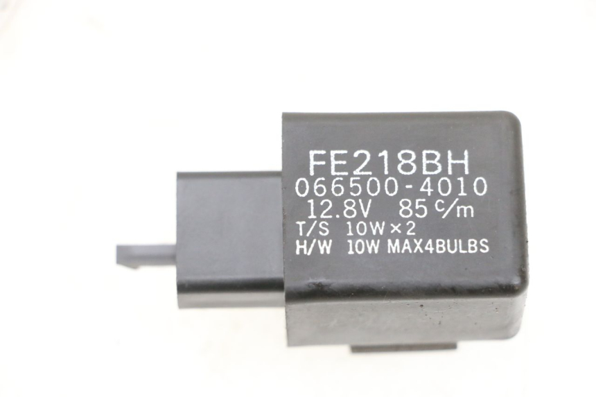 photo de RELE INTERMITENTES YAMAHA TRICITY 300 (2020 - 2024) - Vista principal