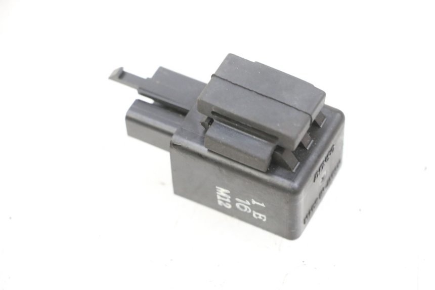 photo de RELE INTERMITENTES YAMAHA TRICITY 300 (2020 - 2024) - Zoom estado de uso