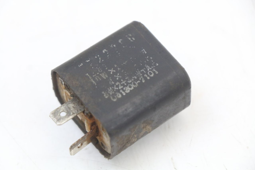 photo de RELE INTERMITENTES SUZUKI TS X 80 (1984 - 1988)