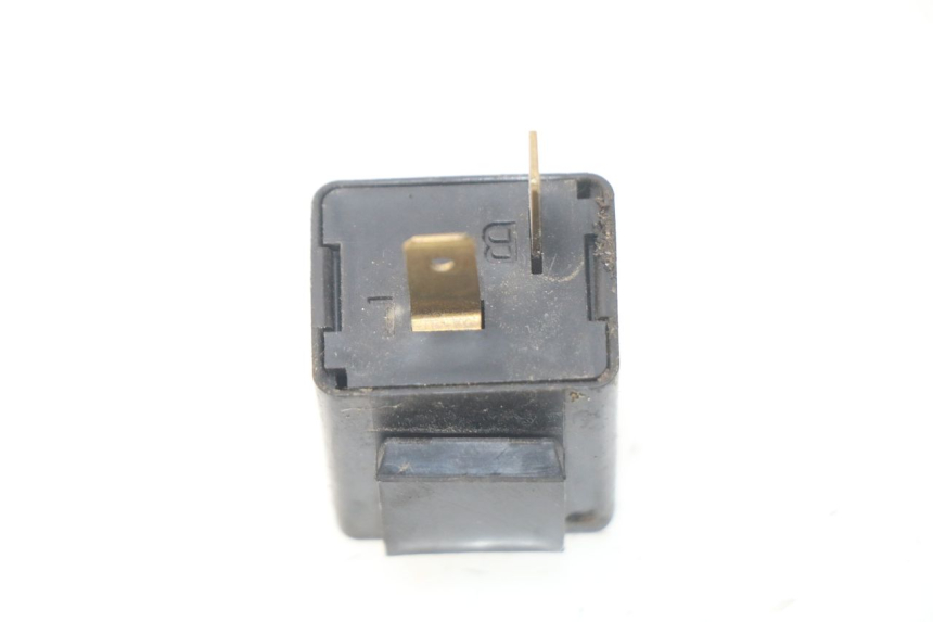 photo de RELE INTERMITENTES SUZUKI UC EPICURO 125 (1999 - 2003)