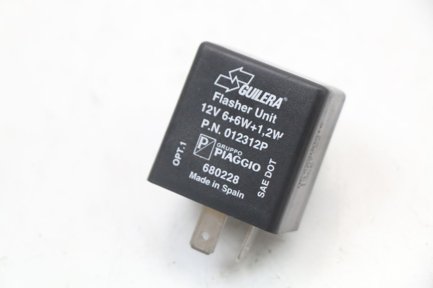 photo de RELE INTERMITENTES PIAGGIO VESPA PRIMAVERA 4T 50 (2021 - 2024)