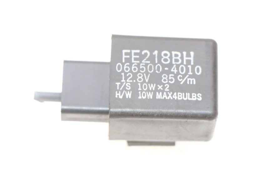 photo de CENTRALITA DE INTERMITENTES YAMAHA X-MAX XMAX 125 (2010 - 2014)