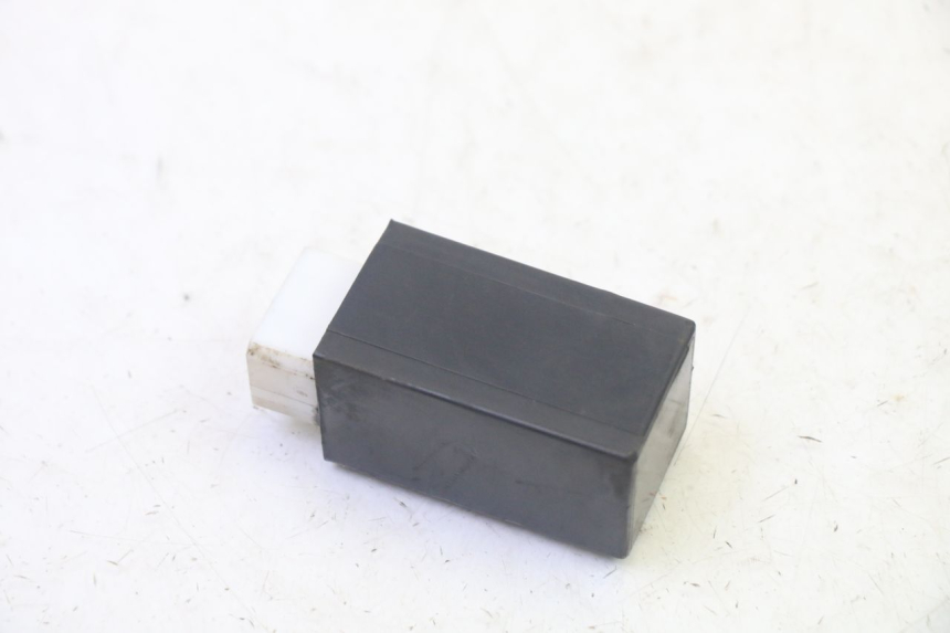 photo de CENTRALITA DE INTERMITENTES YAMAHA X-MAX XMAX 250 (2006 - 2009)